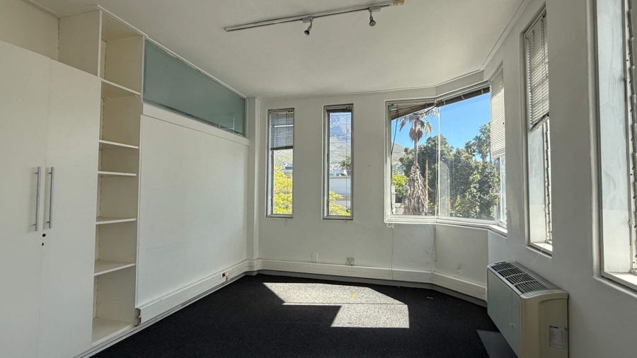 To Let commercial Property for Rent in Gardens Western Cape